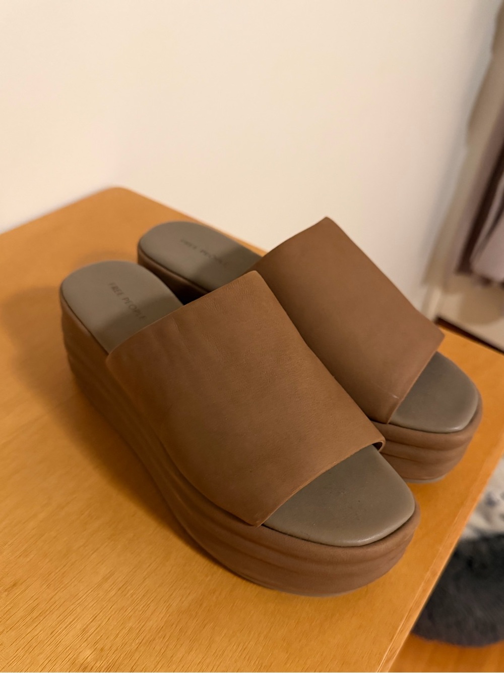Free People - Harbor Platform Slide Sandal in Fawn Grey